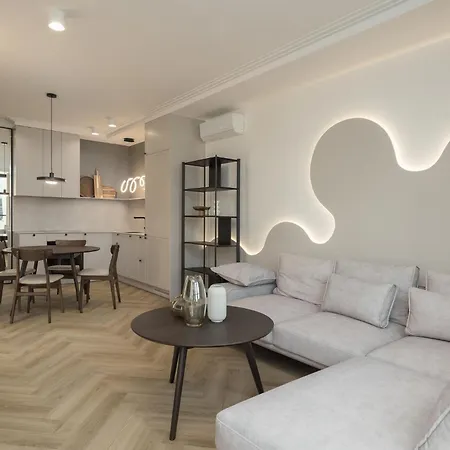 Apartamento Grzybowska Deluxe #56 By Bookinghost *